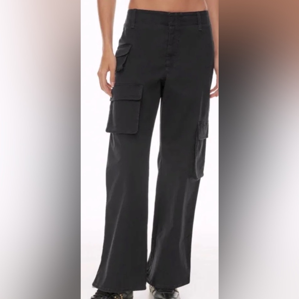Aritzia flare cargo pants